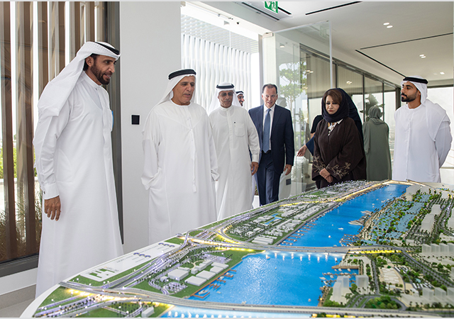 Officials at the launch of a project to build a 1,425-m bridge to the Dubai Islands project.