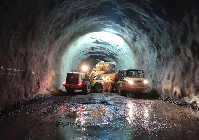 Tunnelling work being carried out by FCC on The Spine.