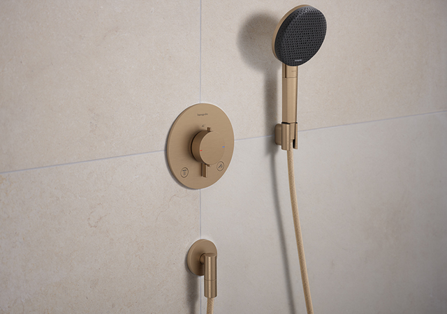 Ecostat Comfort features an integrated SafetyStop function that limits the temperature to 40 deg C.