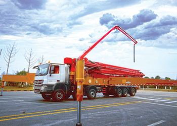 Sany’s 66-m concrete pump ... set for stadium work.